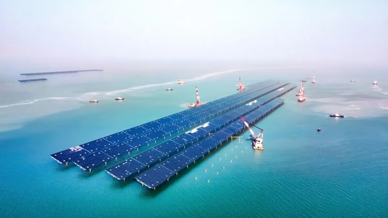 Der größte Offshore-Solarpark der Welt geht ans Netz